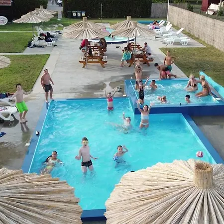 Apartment Hacijenda Mali Raj *